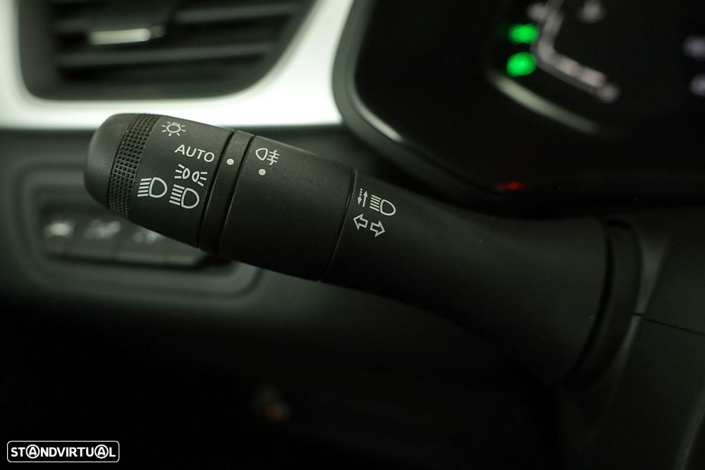 Renault Captur 1.0 TCe Techno Bi-Fuel - 17
