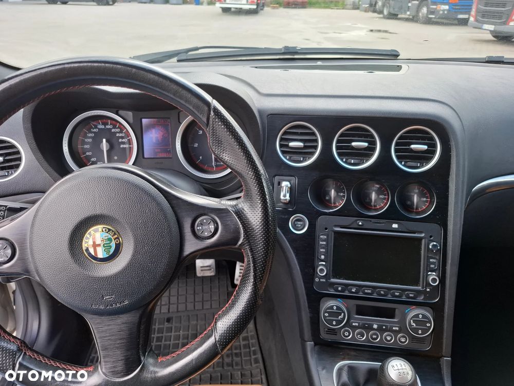 Alfa Romeo 159 - 6