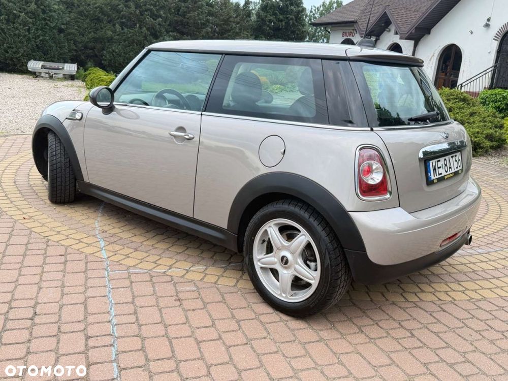MINI ONE - 13