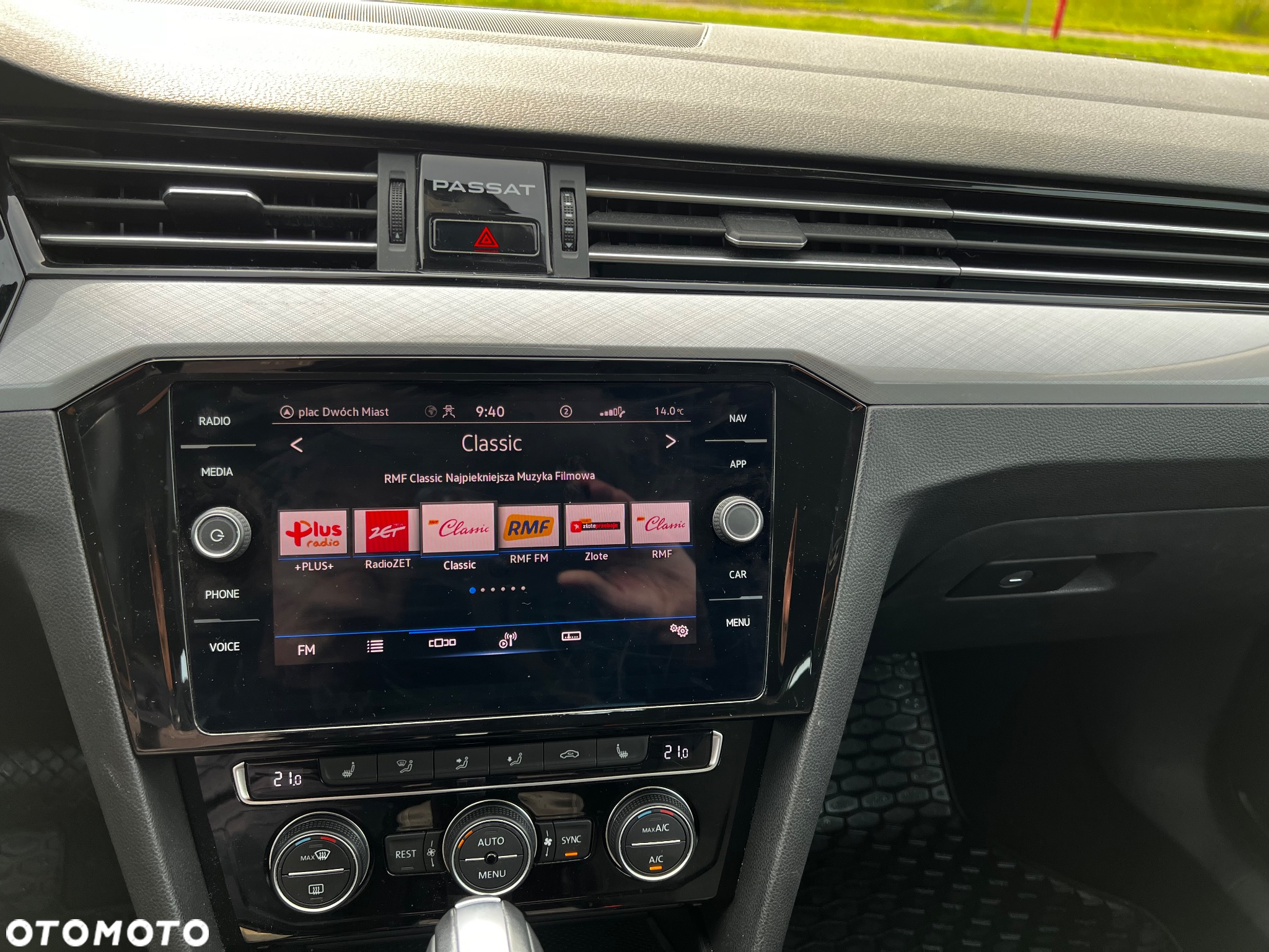Volkswagen Passat 2.0 TSI Business DSG - 10