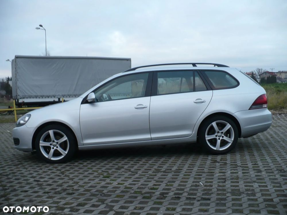 Volkswagen Golf 1.6 Team - 5