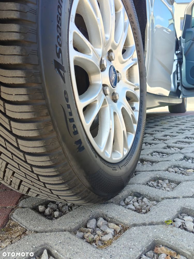 Ford Grand C-MAX 1.6 TDCi Titanium - 17