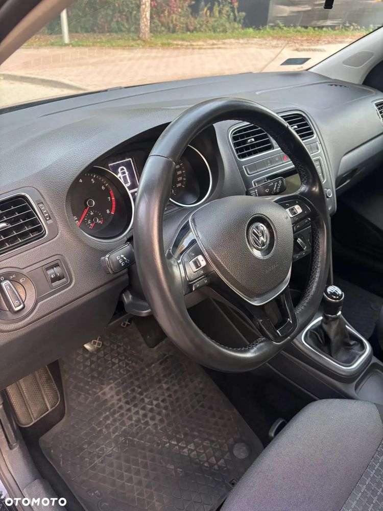 Volkswagen Polo - 21