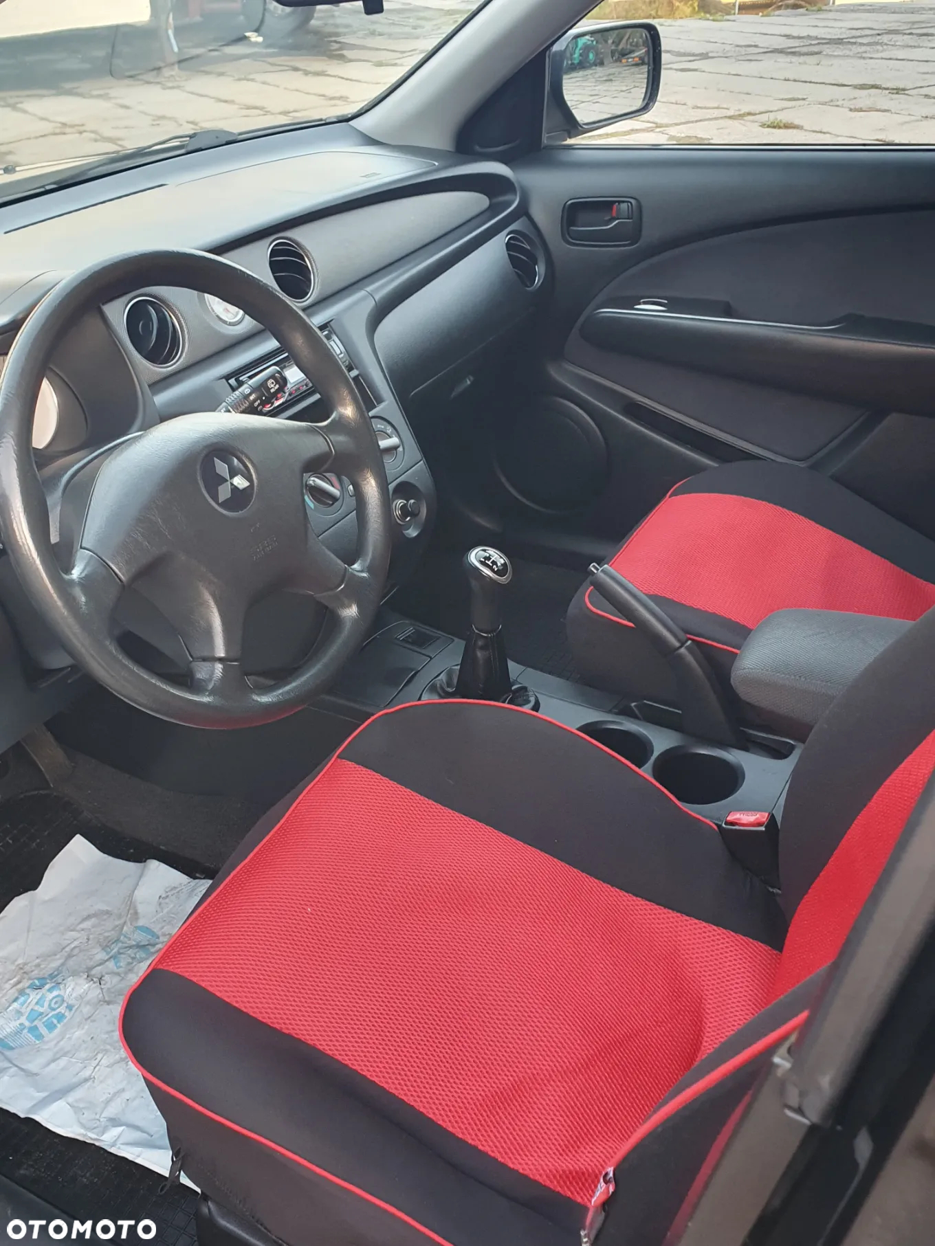 Mitsubishi Outlander 2.0 Comfort 4WD - 16