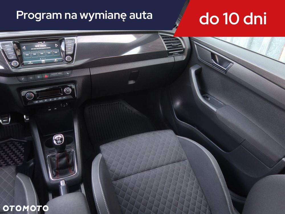 Skoda Fabia - 10