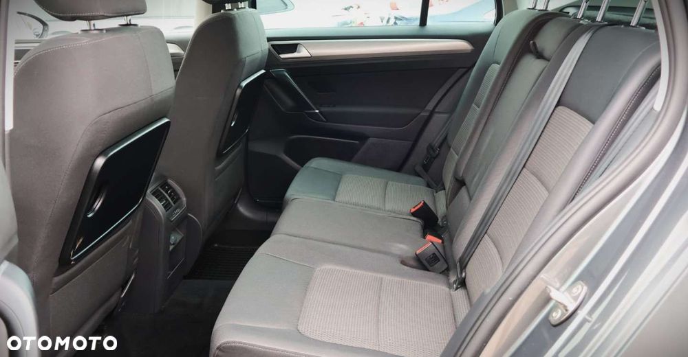 Volkswagen Golf Sportsvan - 15