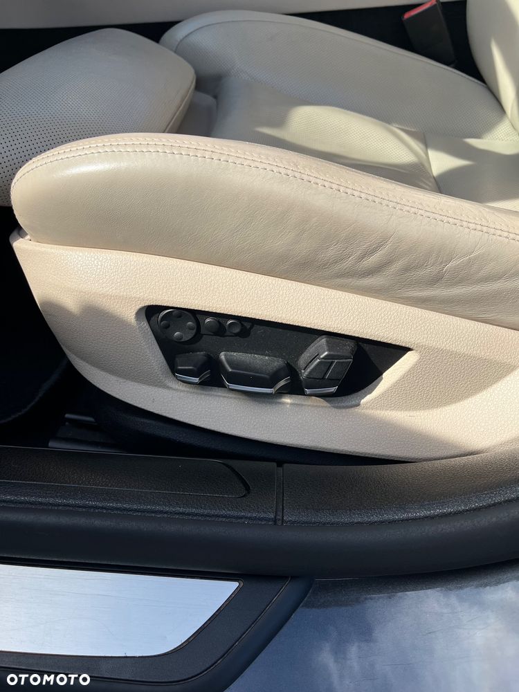BMW Seria 7 740d - 10