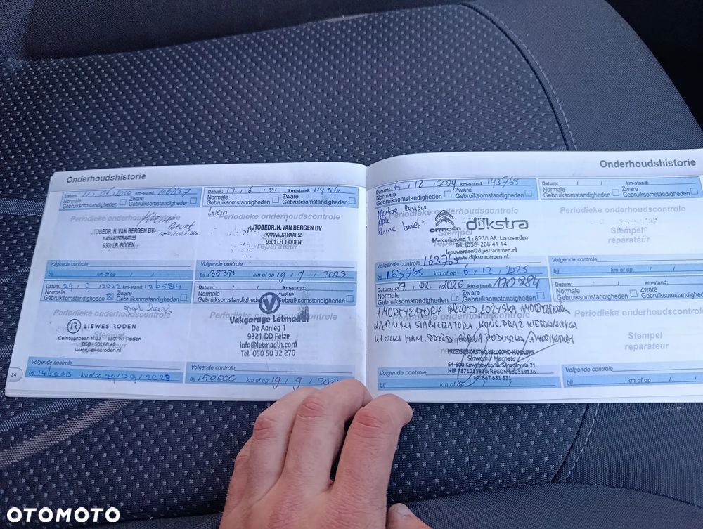 Peugeot 208 82 VTI Allure - 17