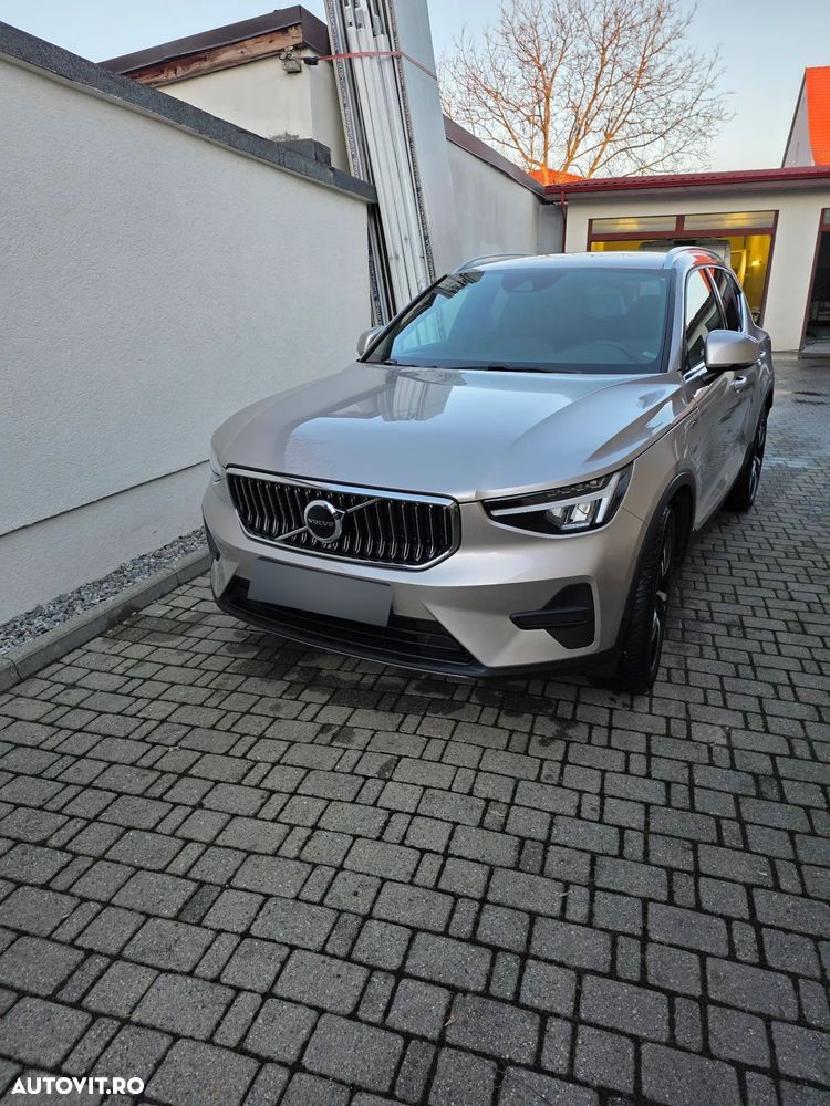 Volvo XC 40 Recharge T4 Twin Engine AT7 Inscription Expression - 1
