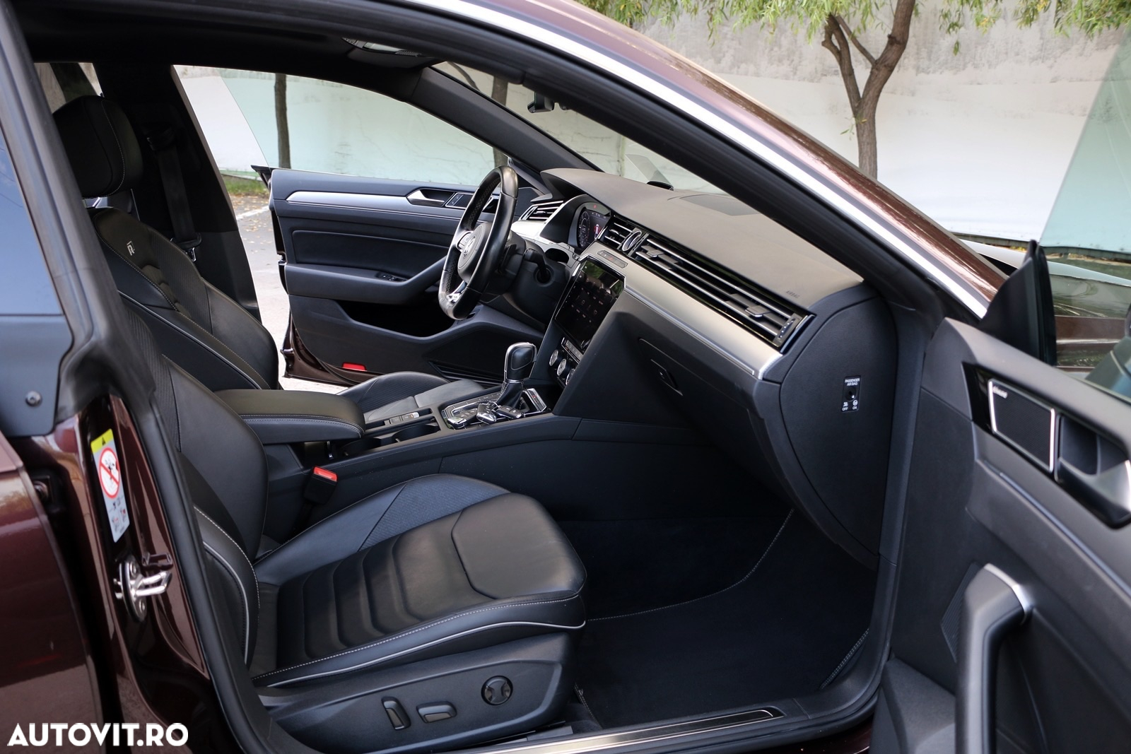 Volkswagen ARTEON 2.0 TDI DSG 4Motion R-Line - 14
