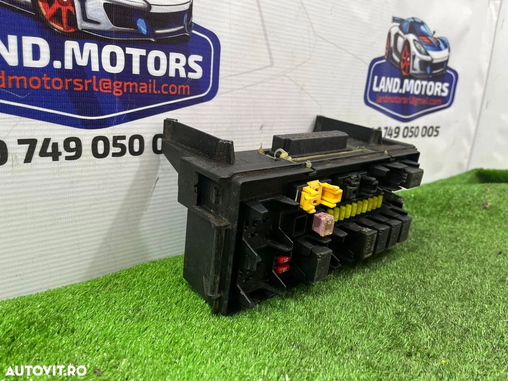 TABLOU PANOU SIGURANTE JEEP GRAND CHEROKEE WH MOTOR 3.0 DIESEL 2010 COD OEM 04692217AA 2004-2010 - 2