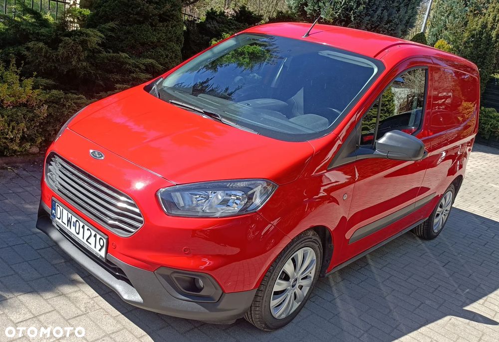 Ford TRANSIT COURIER - 2