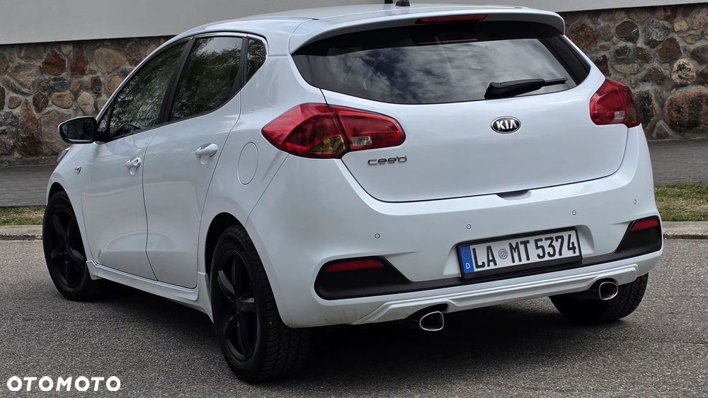 Kia Ceed 1.6 GDI Edition 7 - 17