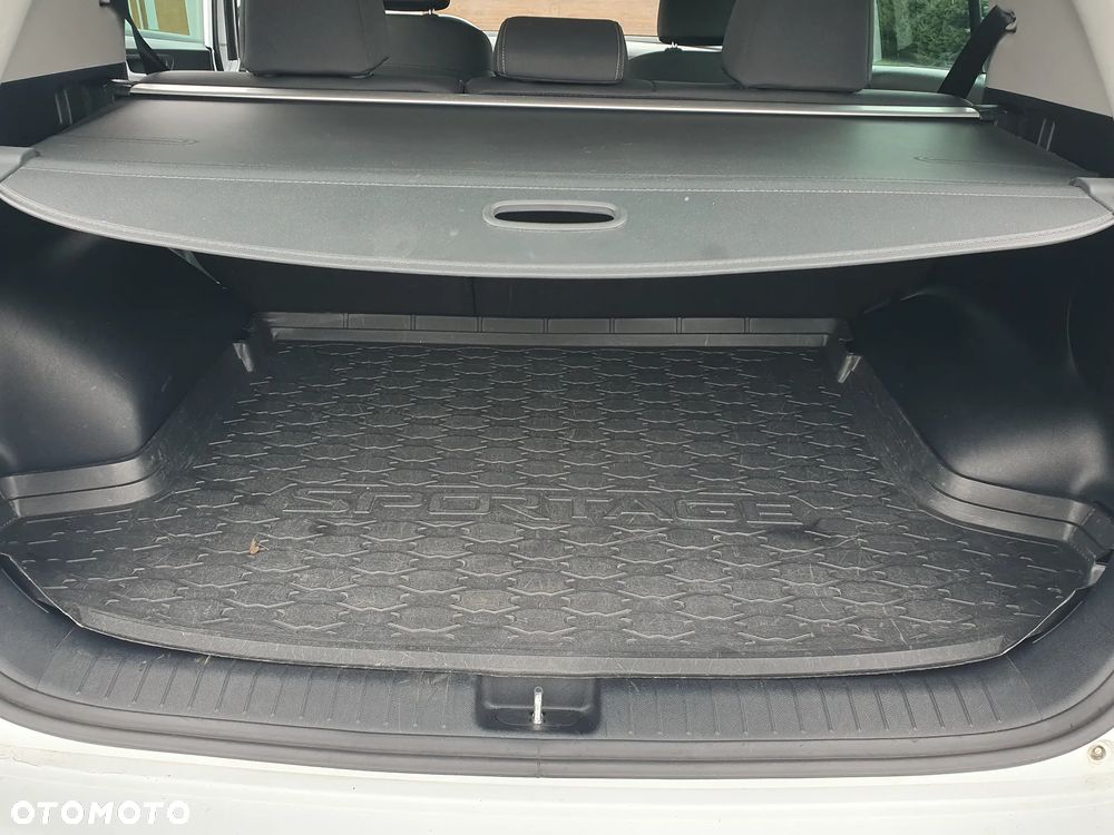 Kia Sportage 1.6 GDI L 2WD - 16