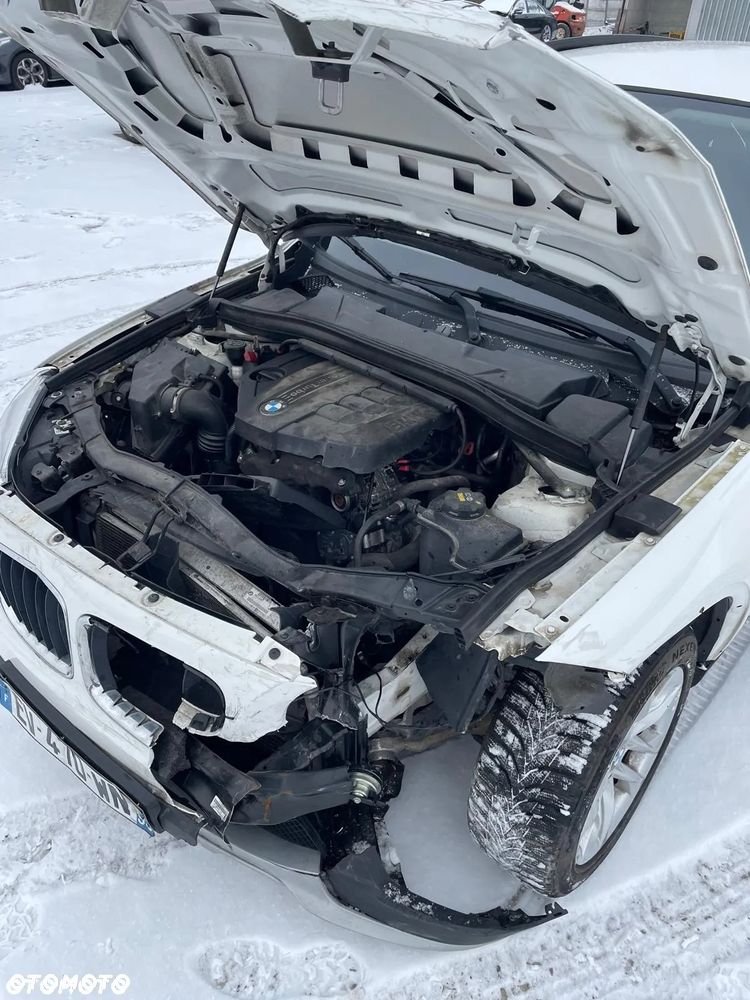 BMW X1 sDrive18d - 16