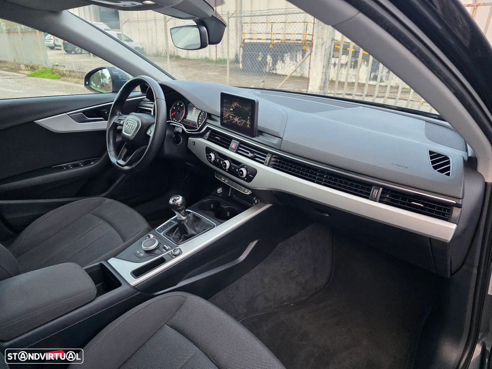 Audi A4 Avant 2.0 TDI DPF Attraction - 13