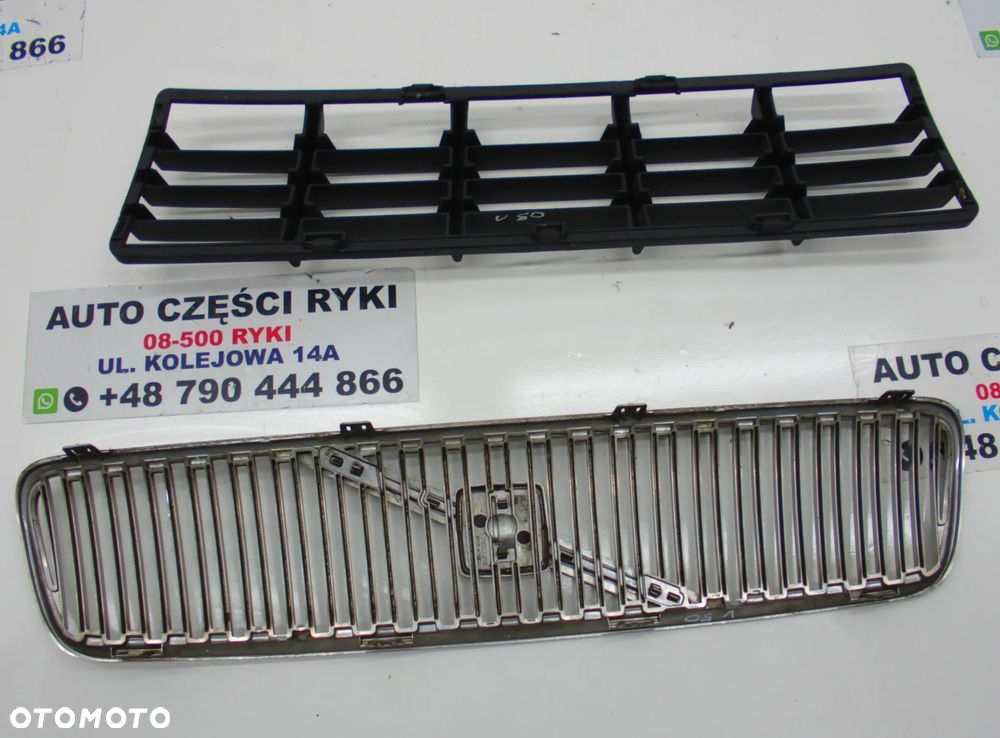 Volvo V50 Grill atrapa - 3