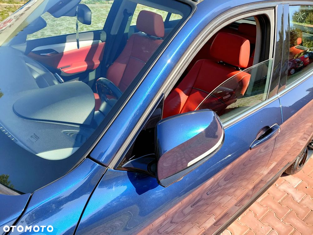 BMW X1 xDrive20d Sport Line - 28