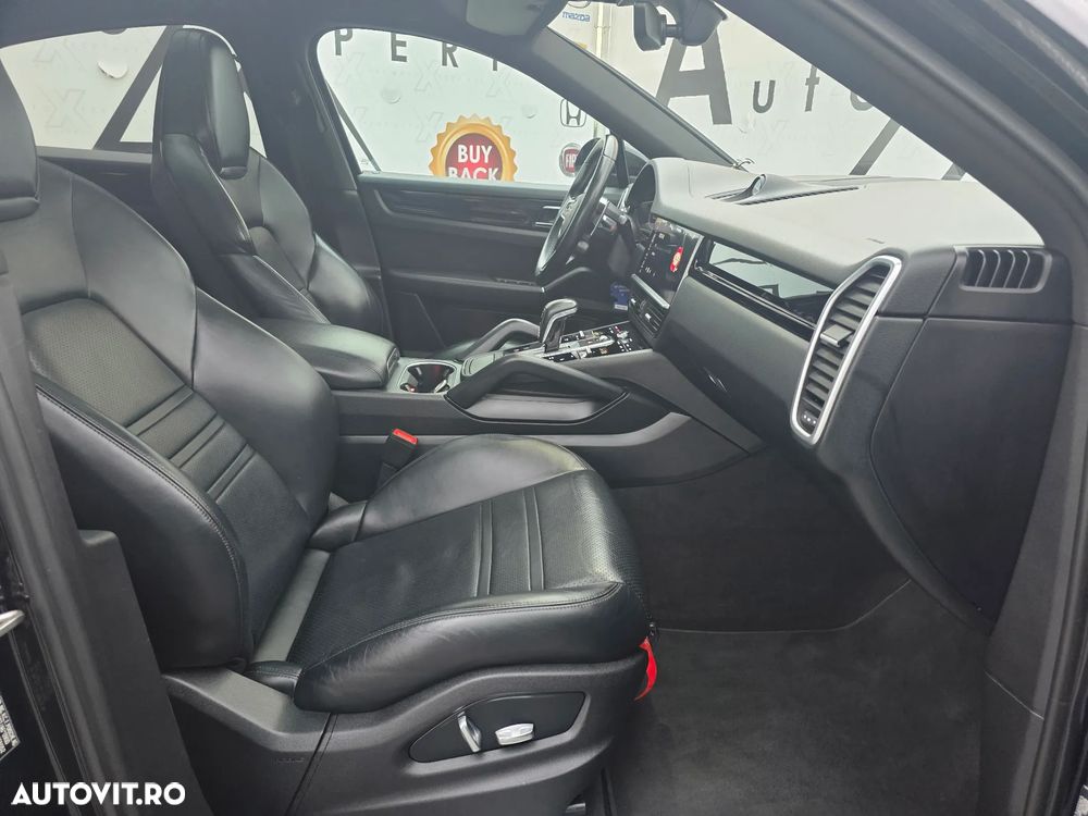 Porsche Cayenne Tiptronic S Platinum Edition - 8