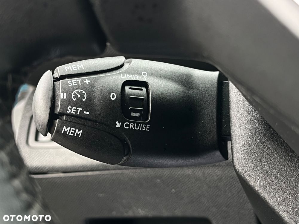 Peugeot 5008 1.5 BlueHDi Allure Pack S&S - 13