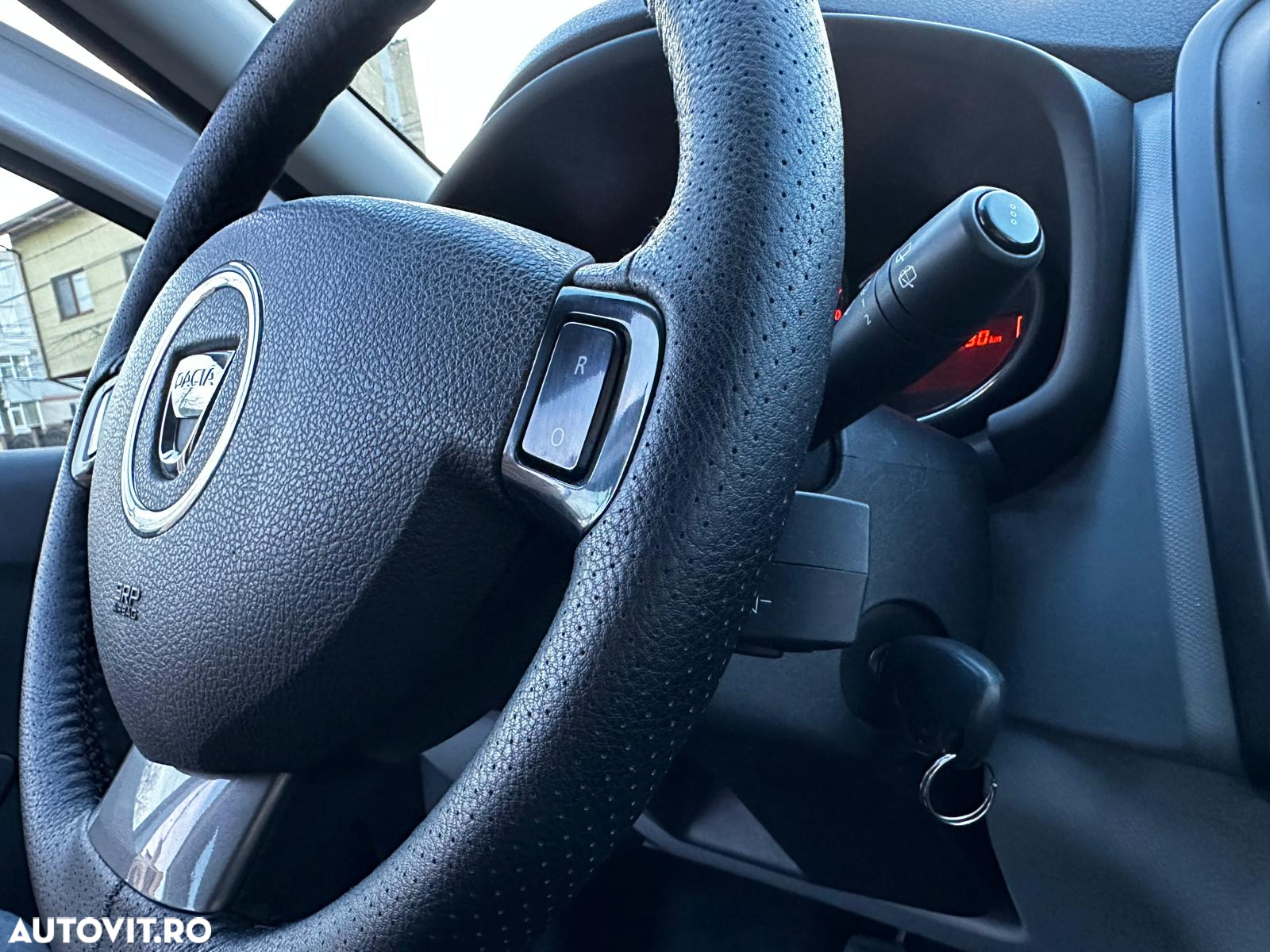 Dacia Sandero TCe 90 (S&S) Comfort - 9