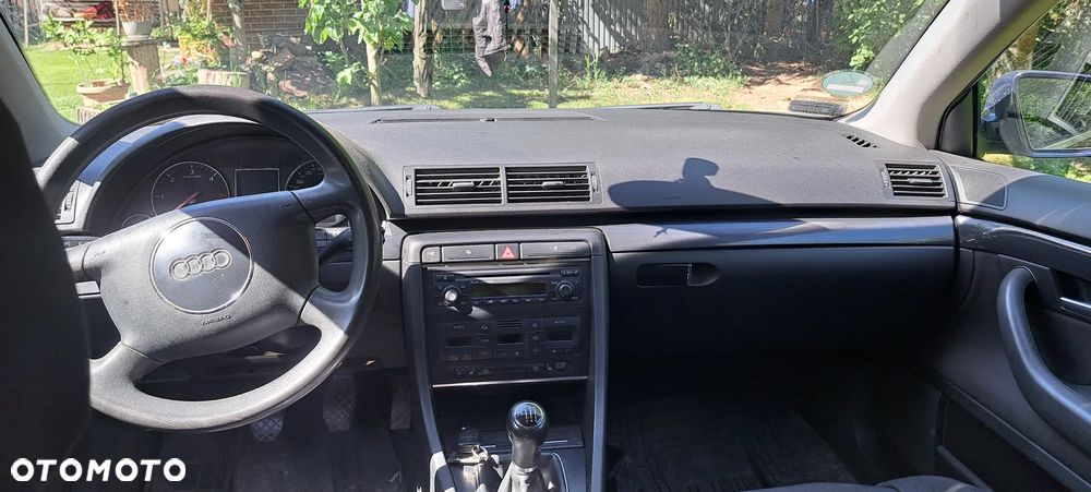 Audi A4 Avant 1.9 TDI - 8
