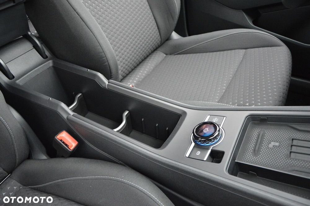 Volkswagen T-Roc 1.5 eTSI Life DSG - 15