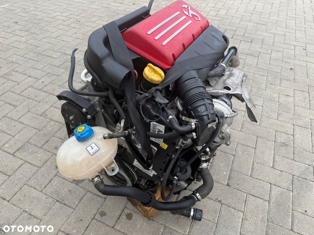 SILNIK KOMPLETNY ABARTH 500 1.4 T-JET 163km 312B6000 52tyś km KAMERA - 2