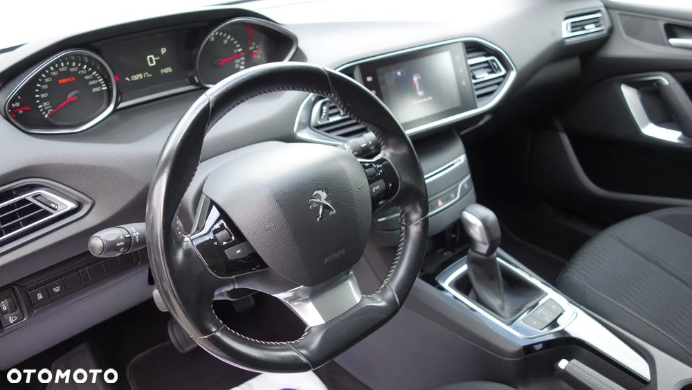 Peugeot 308 BlueHDi 120 EAT6 Stop & Start Allure - 13