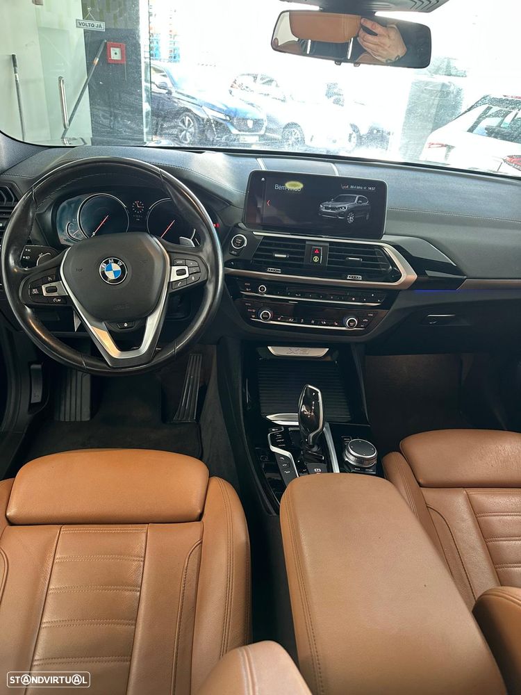 BMW X3 xDrive20d Aut. Luxury Line - 9