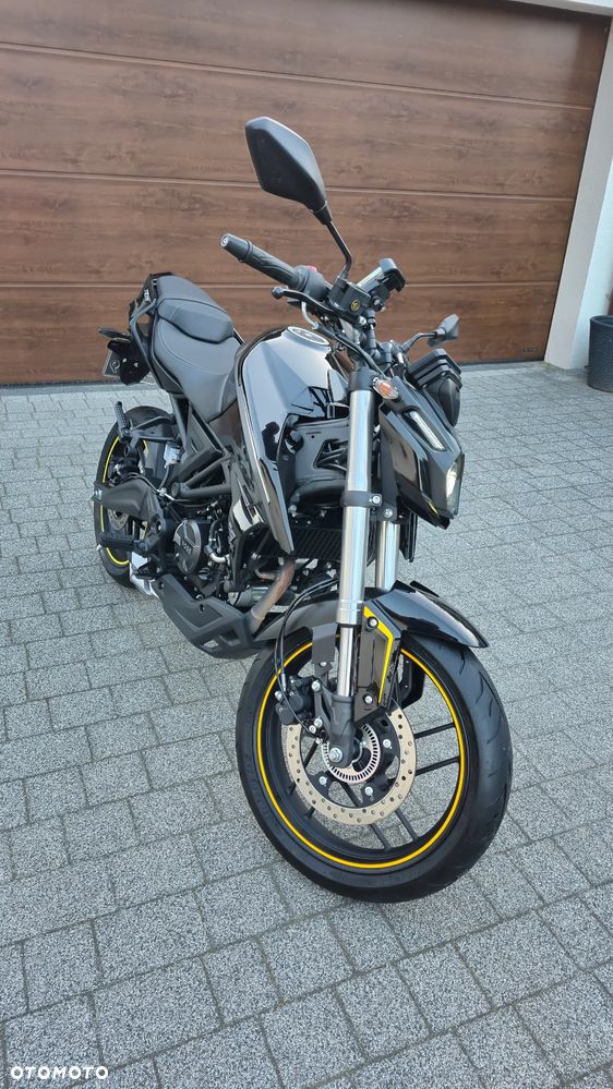 VOGE R125S - 2