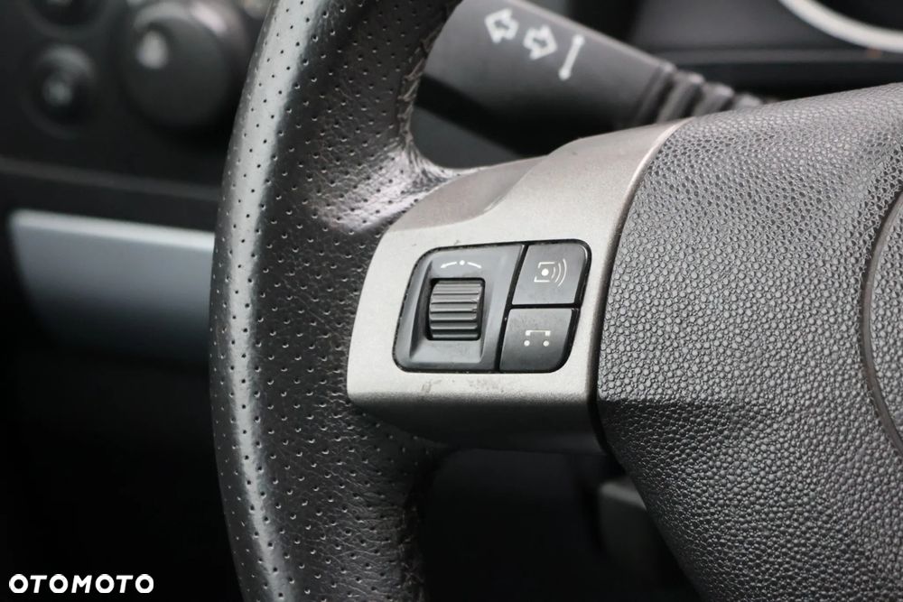 Opel Zafira 1.8 Cosmo Easytronic - 13