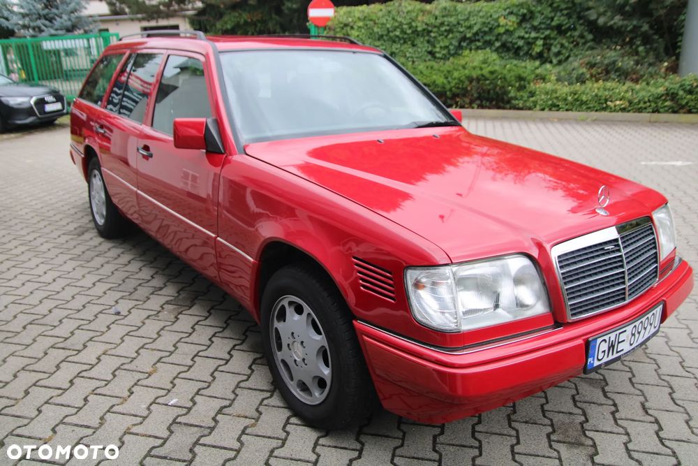 Mercedes-Benz W124 (1984-1993) - 28