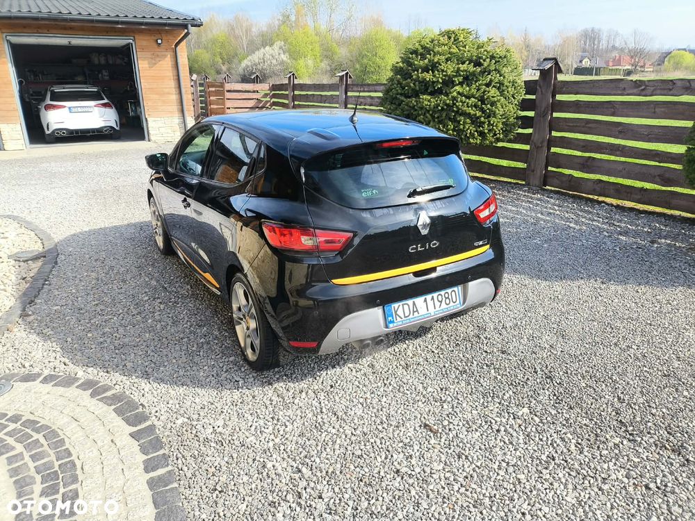 Renault Clio 1.2 TCe GT 120 EDC - 11