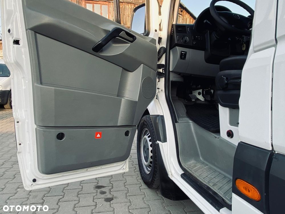 Mercedes-Benz SPRINTER - 11