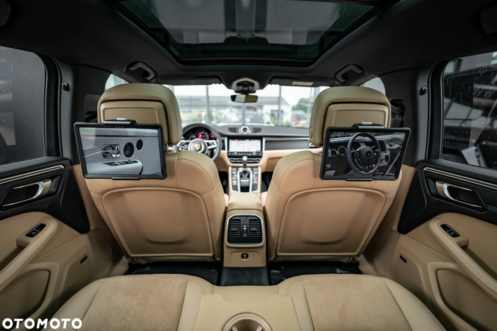 Porsche Macan - 35