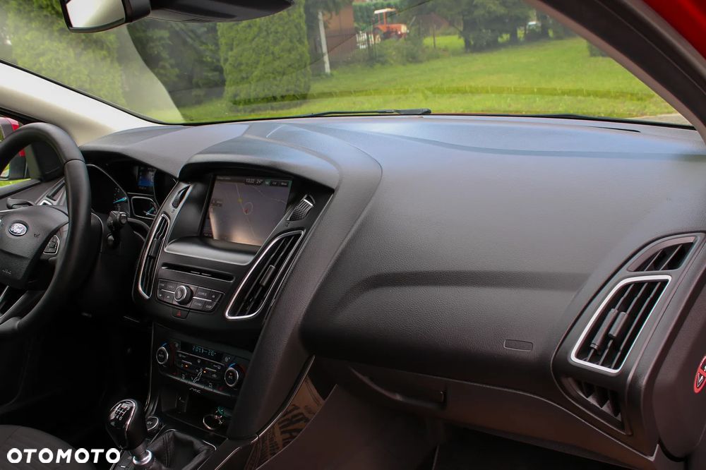 Ford Focus 1.5 EcoBoost Titanium Business - 22