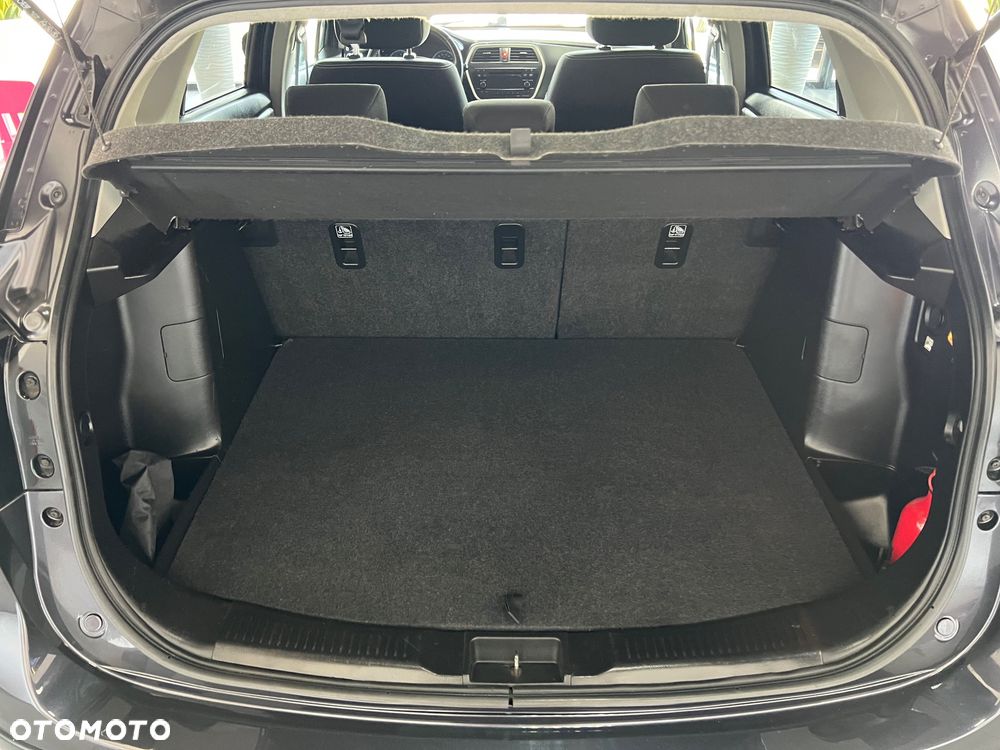 Suzuki SX4 S-Cross - 26