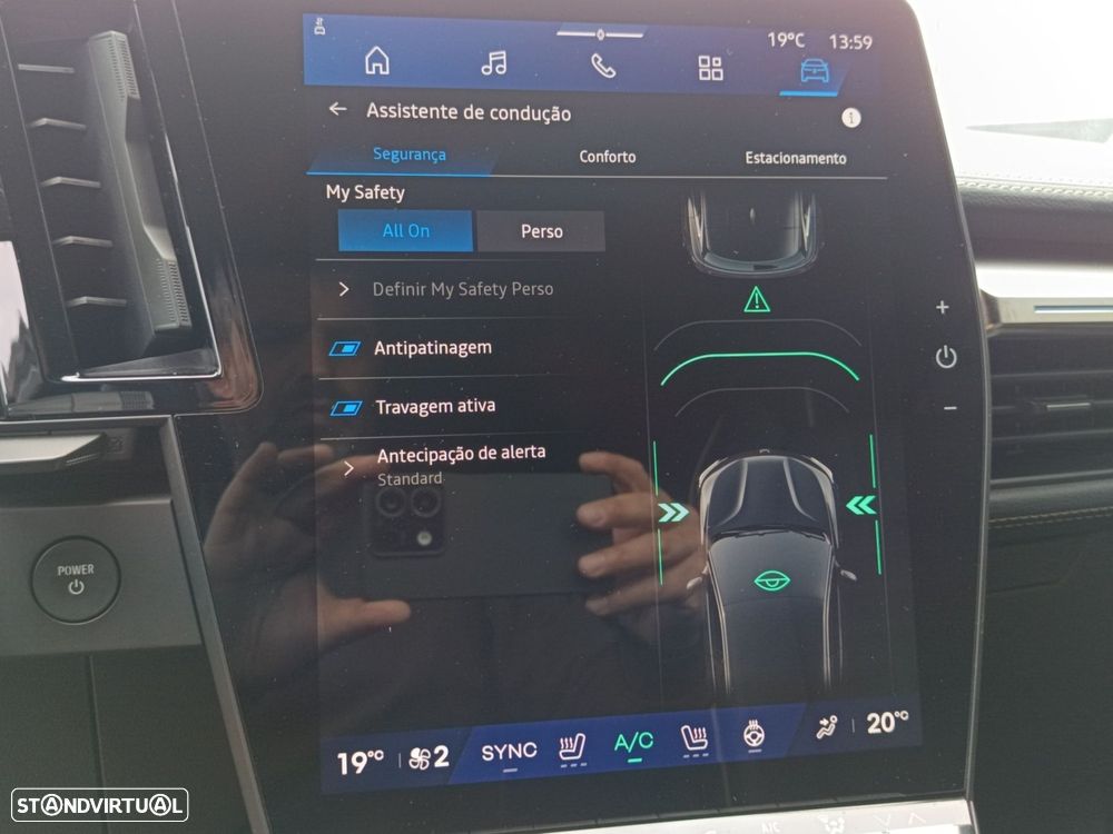 Renault Mégane E-Tech EV60 220hp optimum charge Iconic - 30