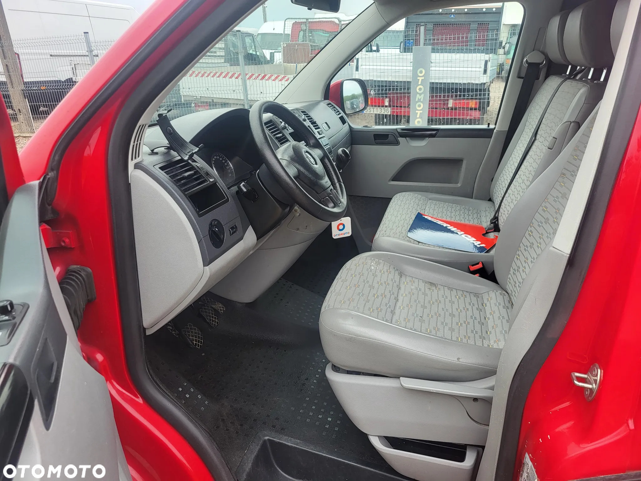 Volkswagen Transporter - 18