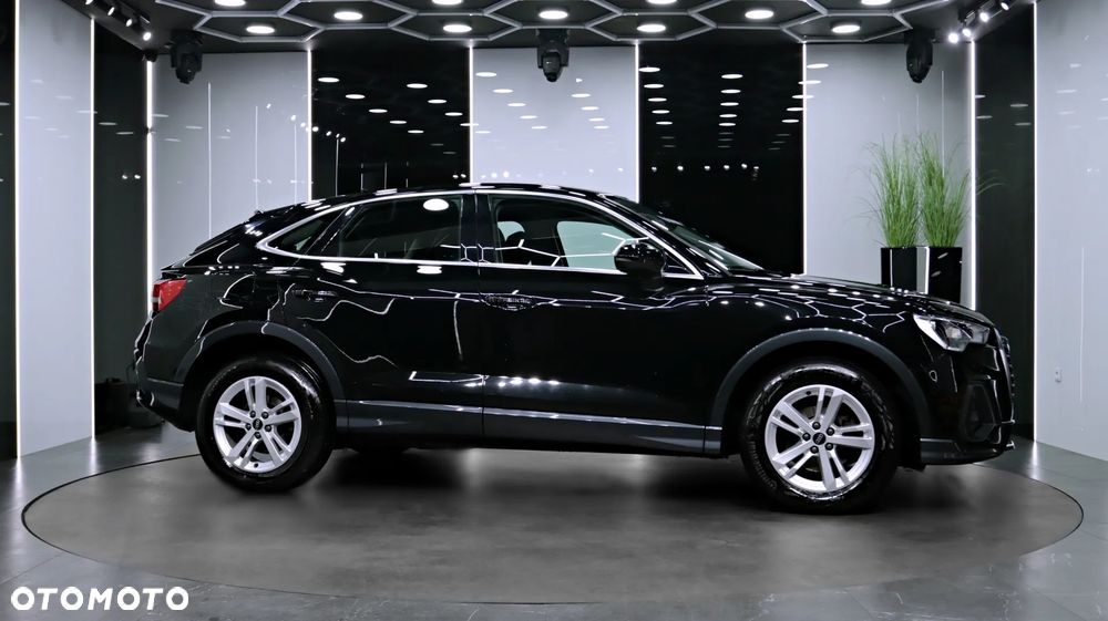 Audi Q3 Sportback 35 TFSI S tronic - 10