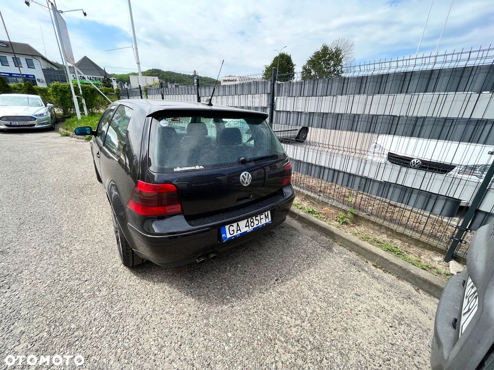 Volkswagen Golf IV 2.8 V6 4Mot - 9