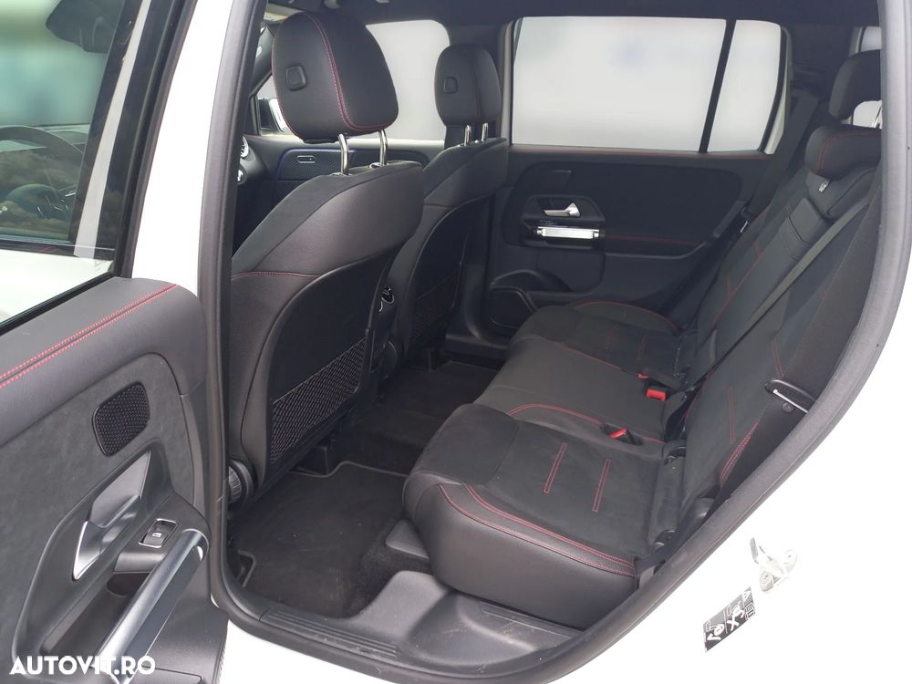 Mercedes-Benz GLB - 18
