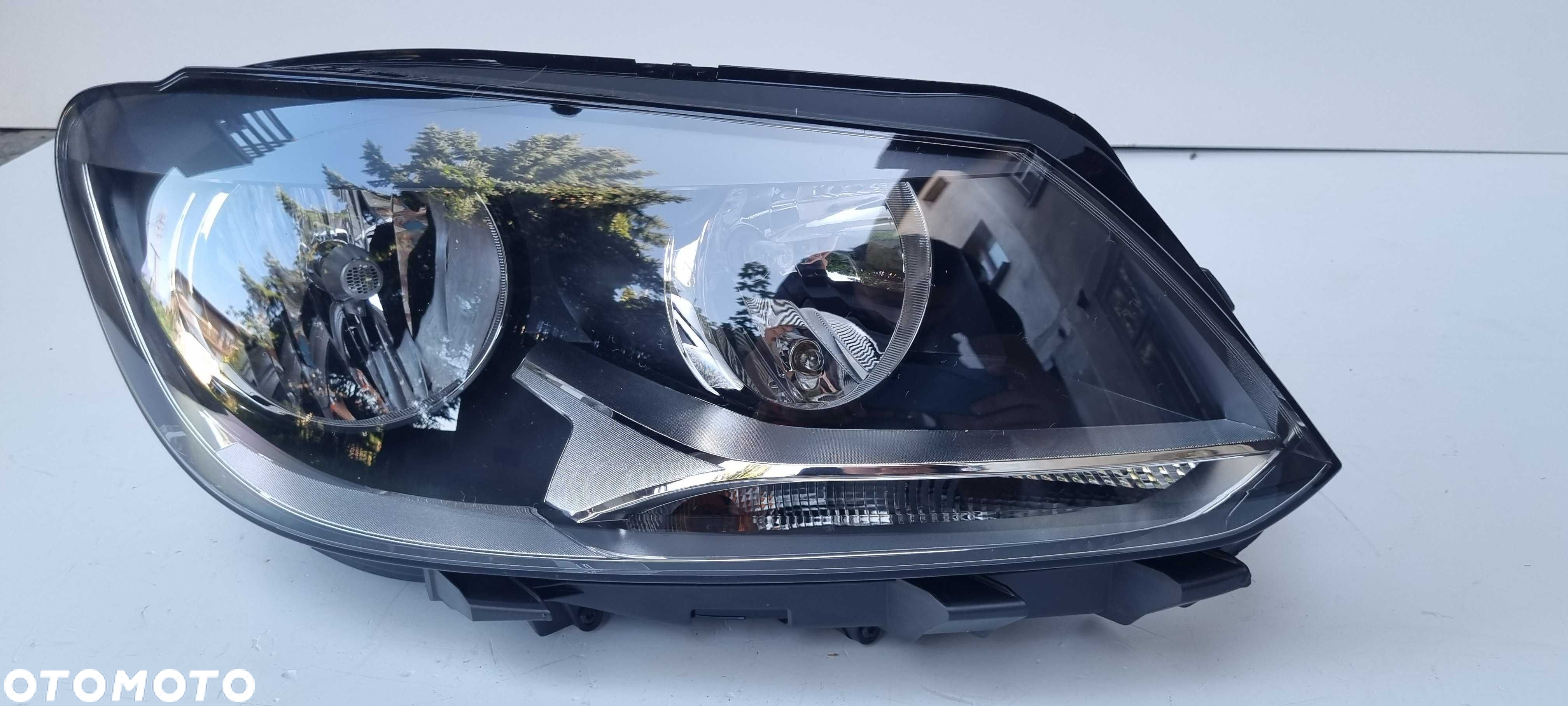VW Touran II Lampa Reflektor Prawy r10-15 Kraków - 4