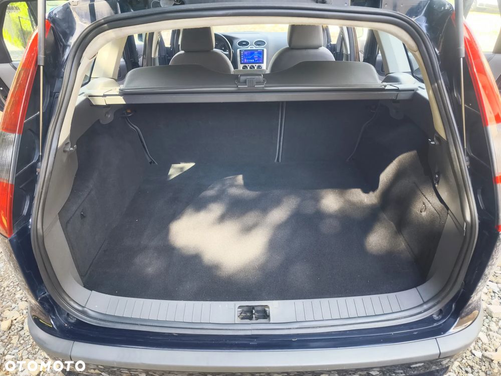 Ford Focus - 13