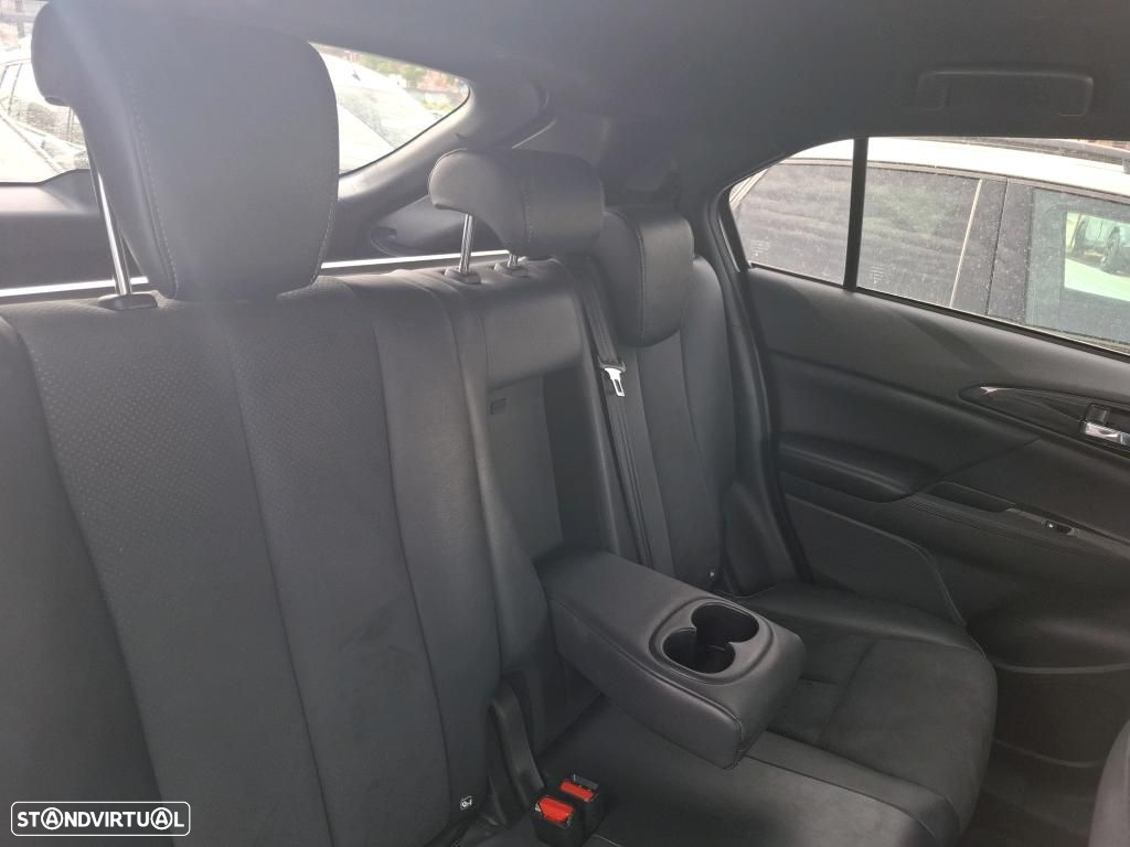 Mitsubishi Eclipse Cross 2.4 PHEV eStyle - 5