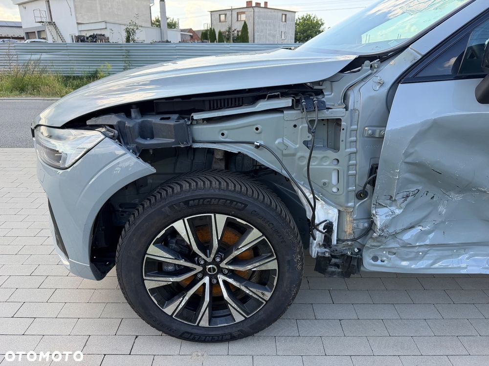 Volvo XC 60 B4 B Plus Dark - 14