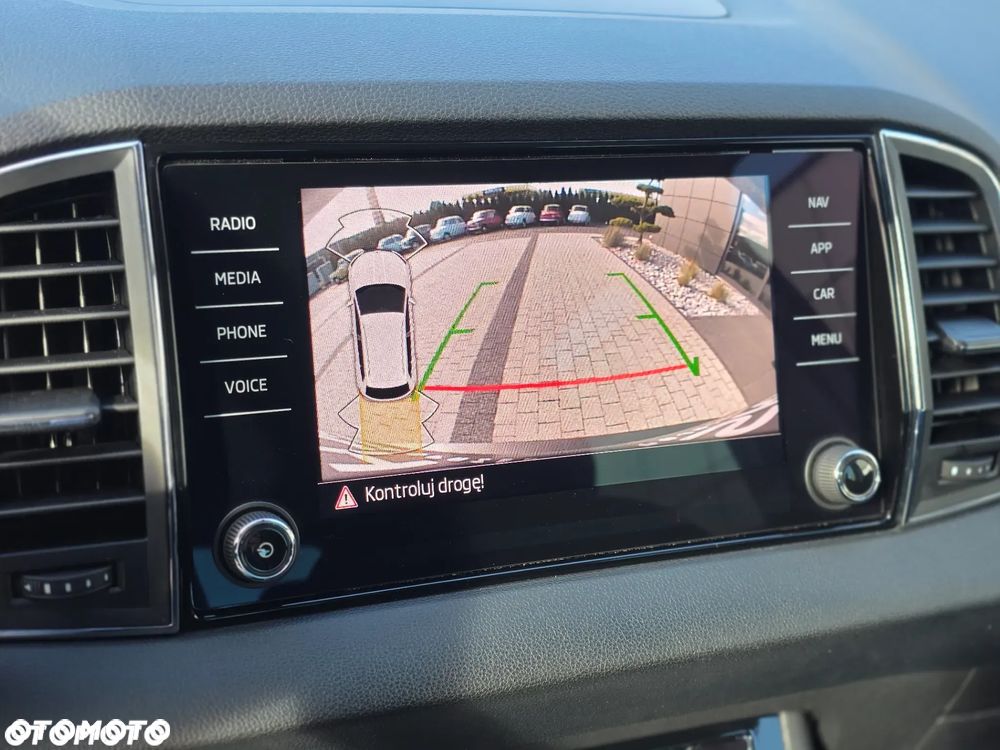 Skoda Karoq 1.5 TSI ACT GPF 4x2 Style - 25