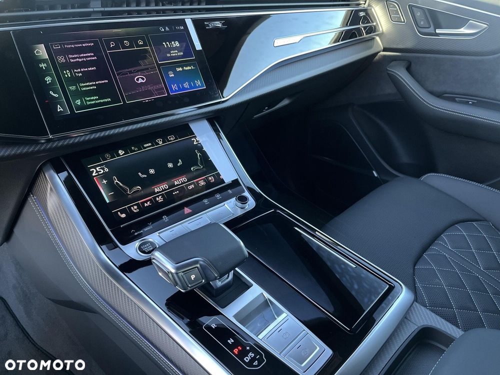 Audi Q8 - 33