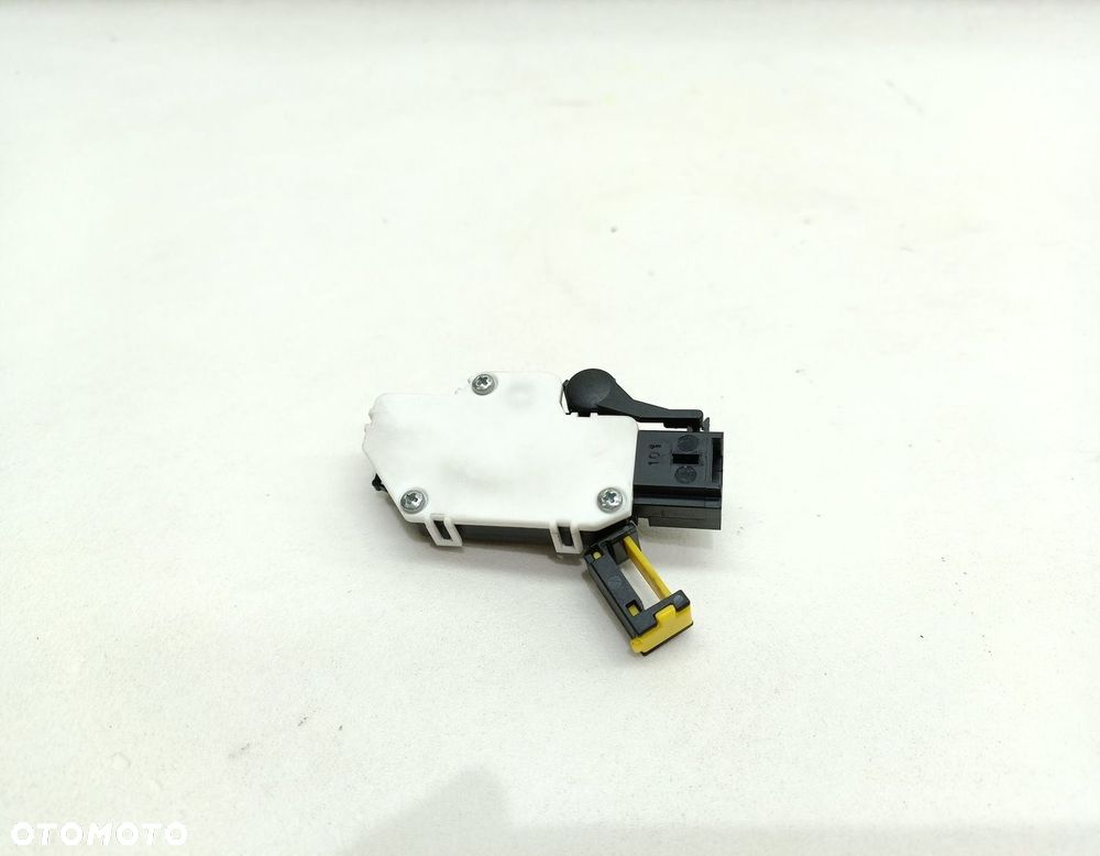 CZUJNIK PEDAŁU SPRZĘGŁA RENAULT SCENIC III 8200666173A - 4